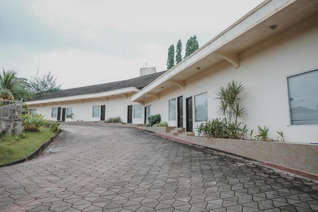 Reddoorz Premium @ Jalan Pal 10 Jambi Exterior foto