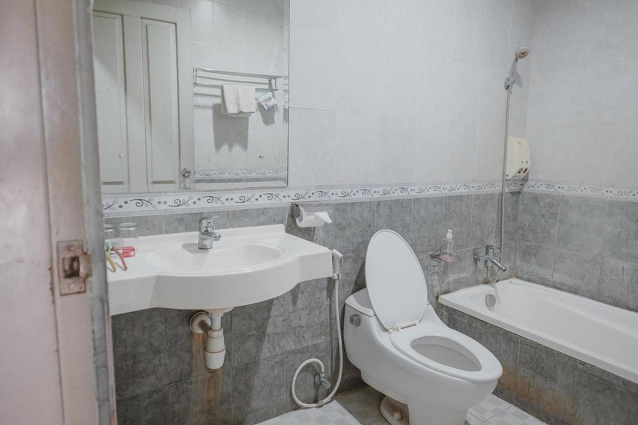 Reddoorz Premium @ Jalan Pal 10 Jambi Exterior foto